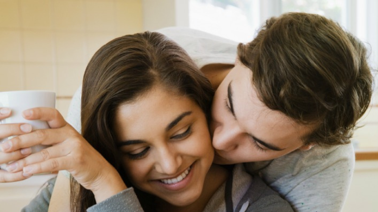 Signs That She is Madly in Love With You